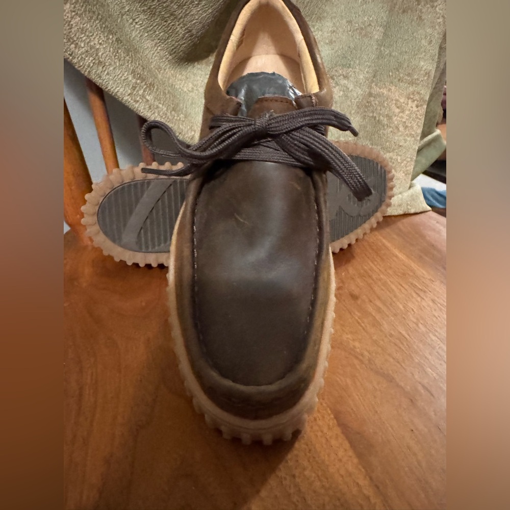 Women’s Clark’s Torhill Bee Waxed Leather Size 10 - Picture 5 of 9